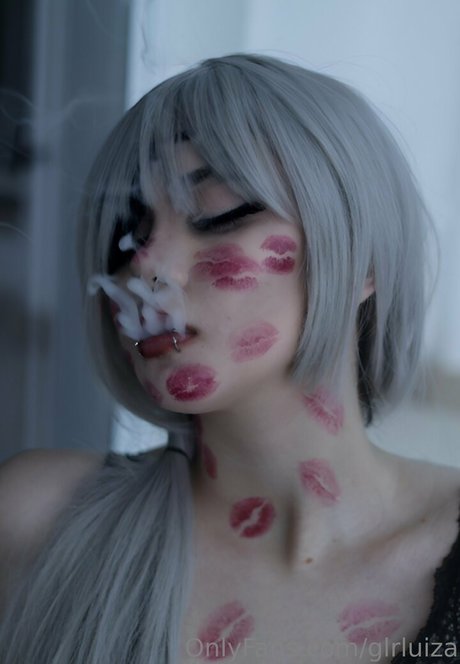 glrluiza モデル 画像