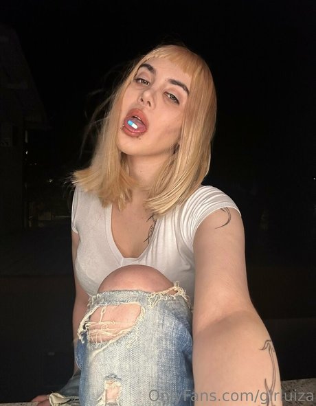 glrluiza xxx女優 写真