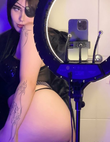 glrluiza 高品質のポルノスター 写真