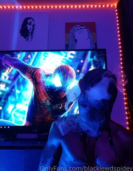 blacklewdspidey 最高のモデル 写真