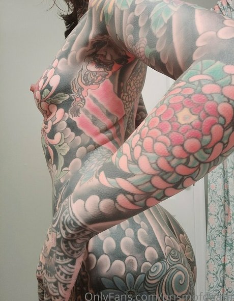 prismofdeath エロティックなポルノスター 写真