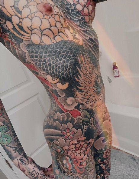 prismofdeath ヌードスター 画像