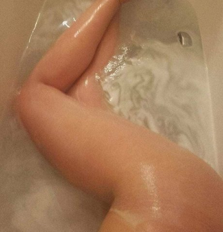 fansfanss ポルノスター 独占 写真