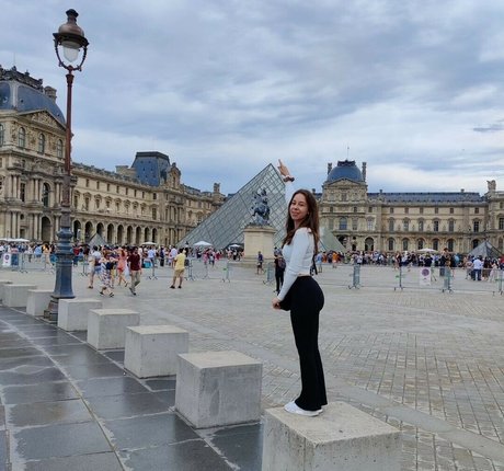 actuallyalisa HD女優 写真