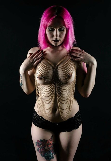 Midnight Mary アダルト女優 画像