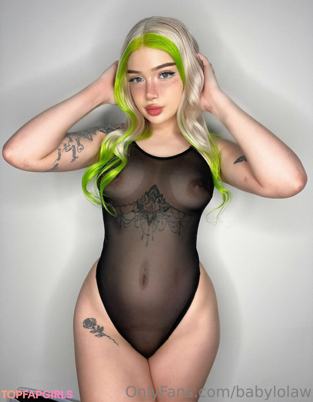 スムーズなオンリーファンズ アダルト無料 画像