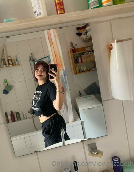 joy elizabeth ヌードモデル 写真