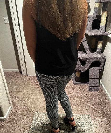 バニー無料オンリーファンズ 美しい裸 写真