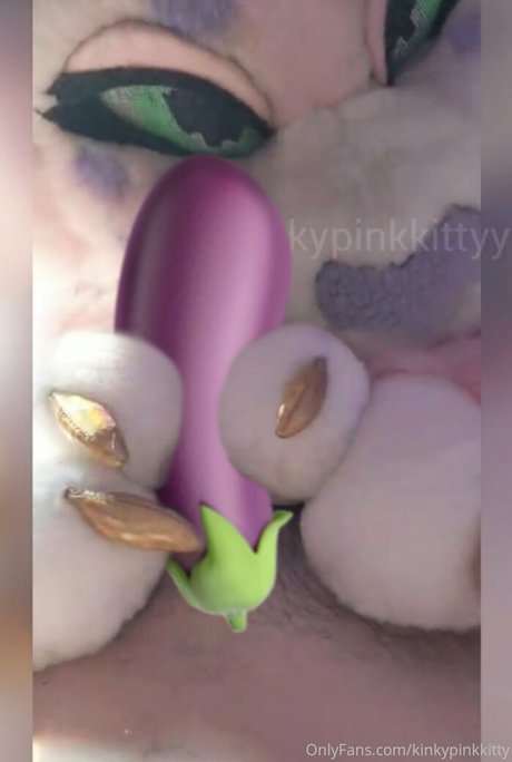 kinkypinkkitty 裸の女優 写真