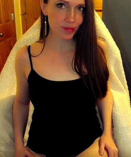 Molly Nova HDスター 画像