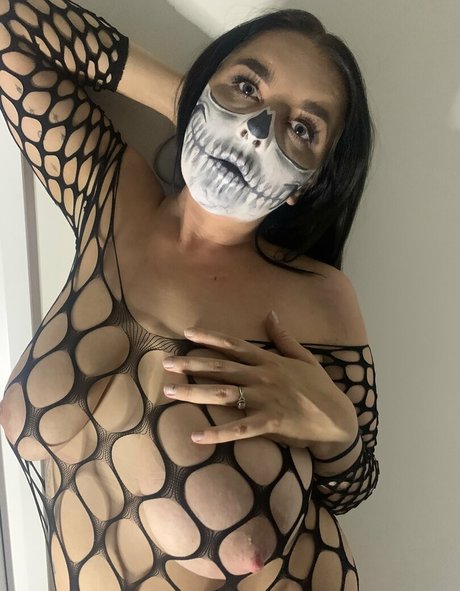 トランス熟女オンリーファンズ 美しいxxx 写真