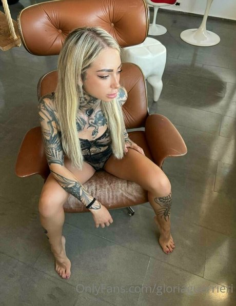 教室オンリーファン セクシーxxx 写真