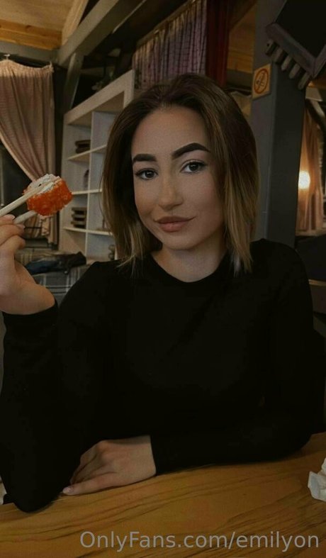 emilyon プロフィール写真