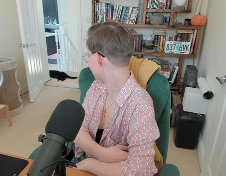 Dodger 裸のスター 画像