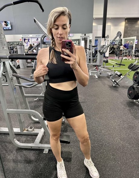 黒人ティーンのプッシーオンリーファンズ セクシーヌード 写真