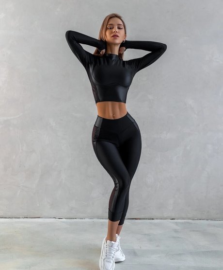 vsexoroswo アダルトモデル 画像