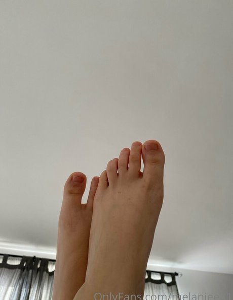 melaniee41 ポルノスター アート 写真