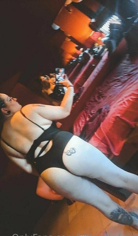 kitten k free エロティックなポルノスター 写真