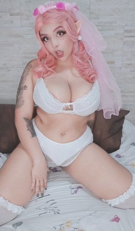 小柄な足オンリーファンズ 美しい 写真