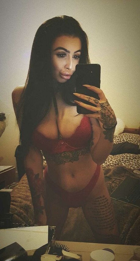 ポルノオンリーファンズ セクシー 画像