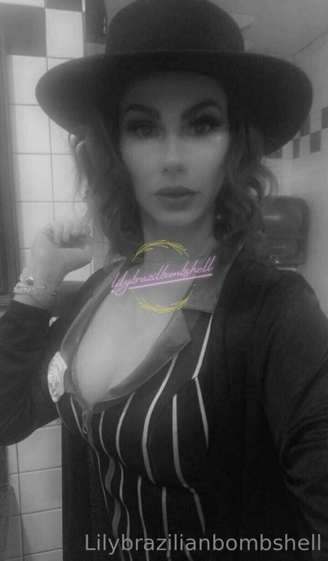 lilybrazilianbombshell xxx女優 ギャラリー