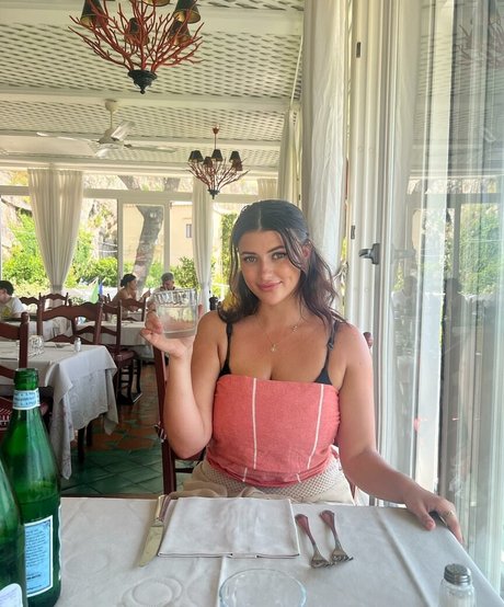 カウガール POV オンリーファンズ 美しい ギャラリー