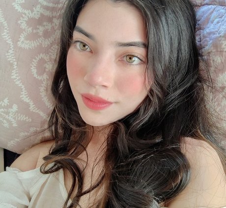 Julieta Yanez 高品質モデル ギャラリー