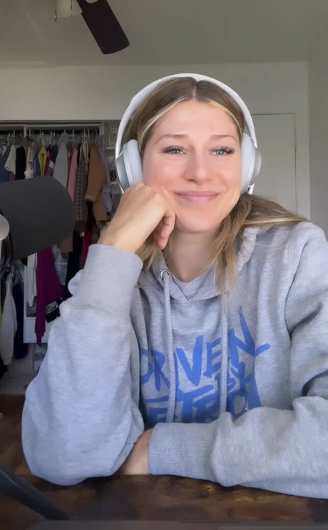 おばあちゃんの熟女オンリーファンズ セクシー 写真