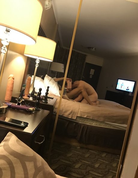 Jessy Dubai セクシーモデル ギャラリー