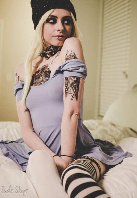 痴女オンリーファンズ セクシーヌード 写真