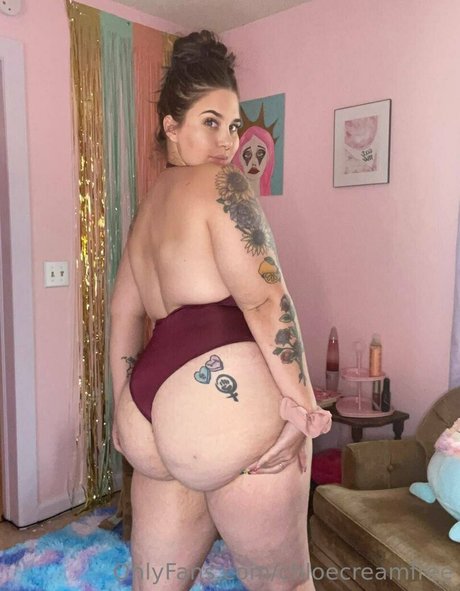 chloecreamfree ヌードスター ギャラリー