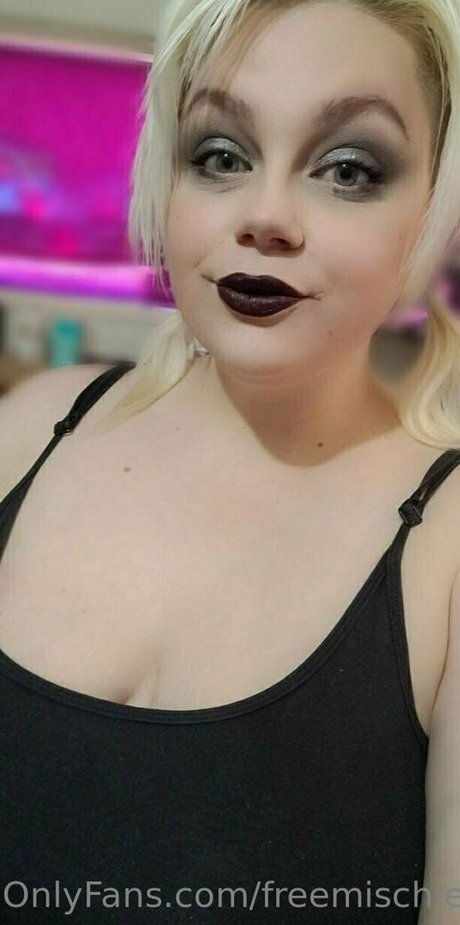 freemischievouskitty エロティックなスター ギャラリー