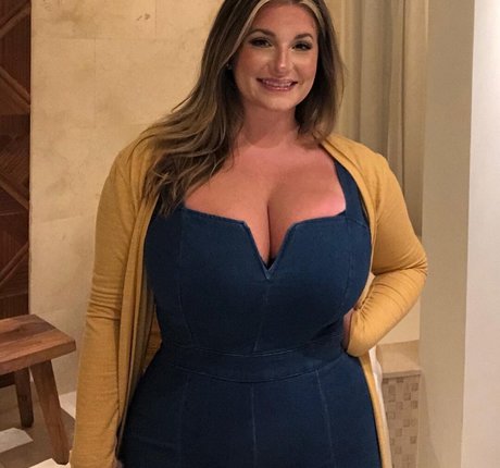 Ashley Bridges プロフィール写真