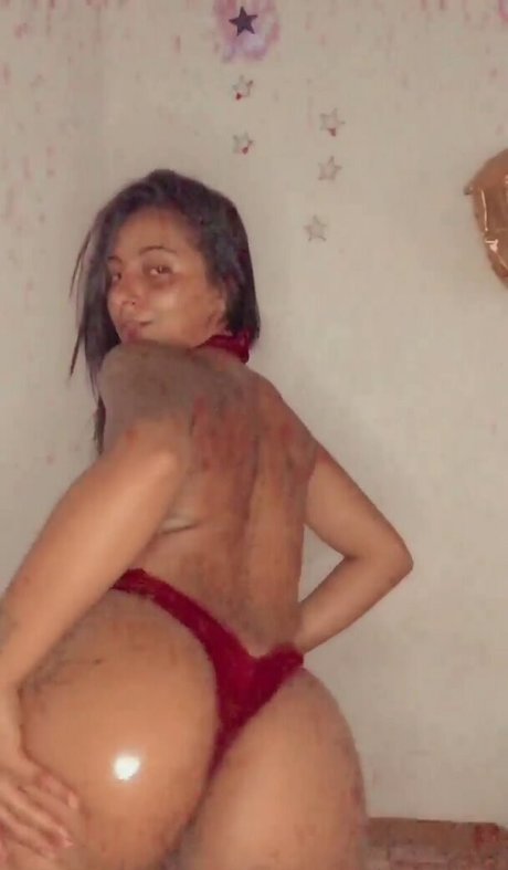 巨大ディルドオンリーファンズ パーフェクト 写真