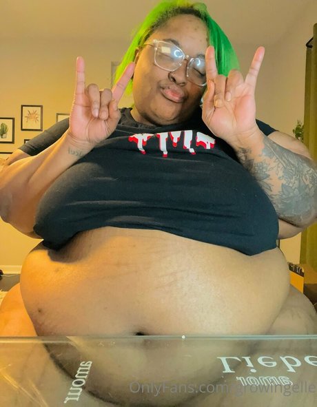 かわいいアナルオンリーファンズ 無料セクシー 写真