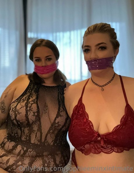 sophieeminxintimate ポルノスター 美しい 写真