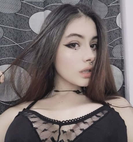 paraliamena アート女優 写真