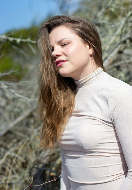 黒檀の小人オンリーファンズ エロ 写真