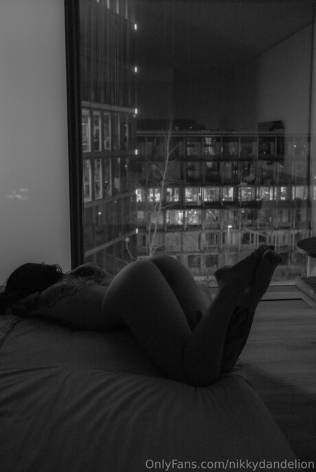 小さいチンポのシーメールオンリーファンズ 素敵 写真