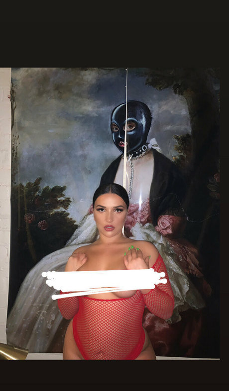 フィットネス熟女オンリーファンズ セクシー裸 写真