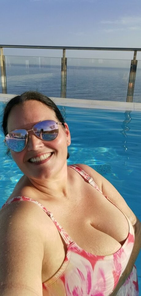 フェラチオ ティーン オンリーファンズ セクシー裸 ギャラリー