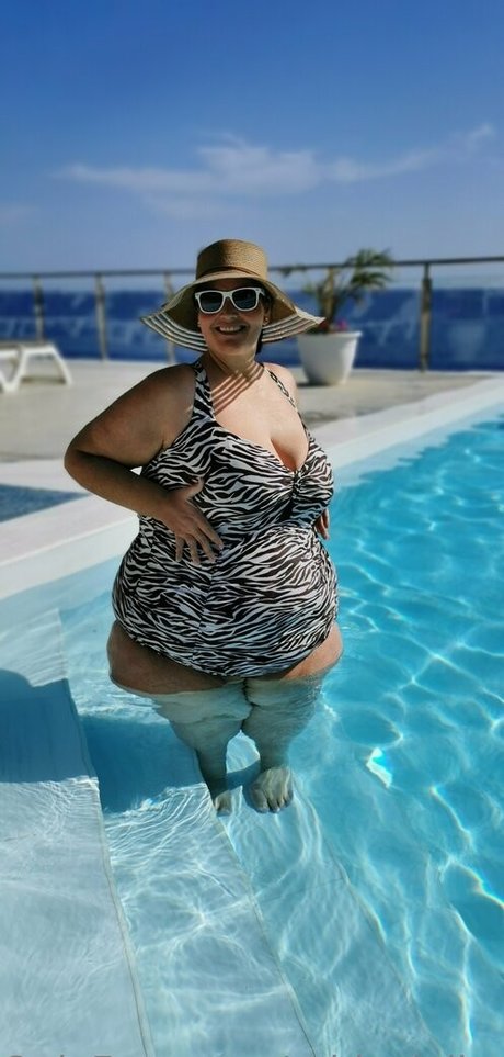 黒人3P オンリーファンズ 無料ヌード 写真