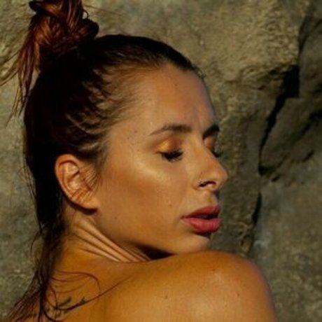 carmenthebabe ポルノスター 独占 画像