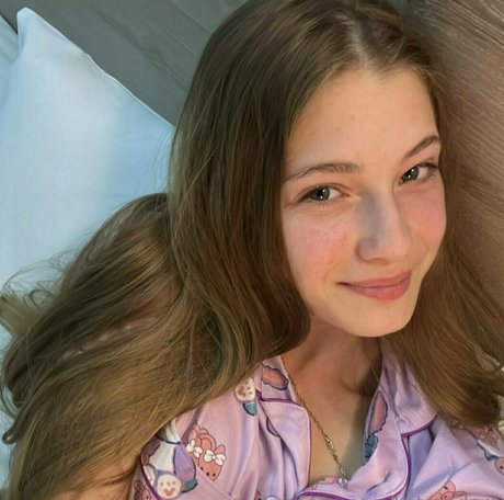 kate edem ポルノスター ヌード 画像