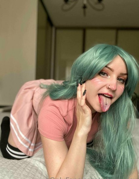 sstormyfox ポルノモデル 画像