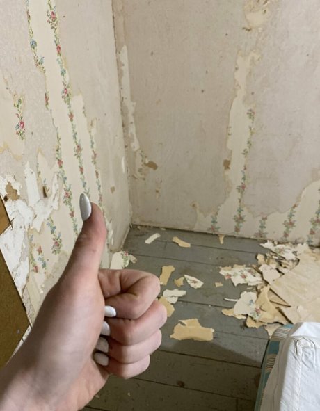 曲線美のブロンドオンリーファンズ セクシーヌード 写真