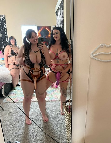 cheyennecc ヌードのポルノスター 写真