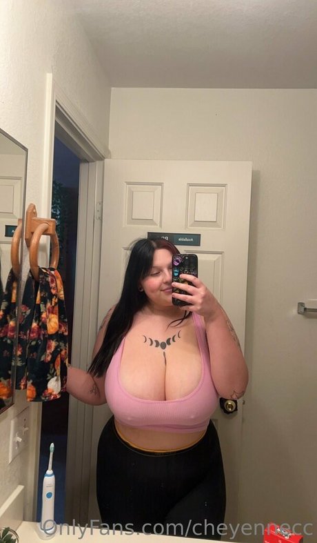 cheyennecc エロティックなスター 写真