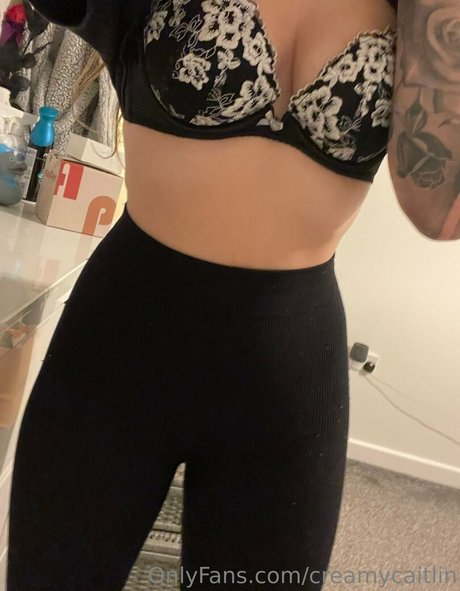 毛深いアジア人オンリーファンズ xxx 写真