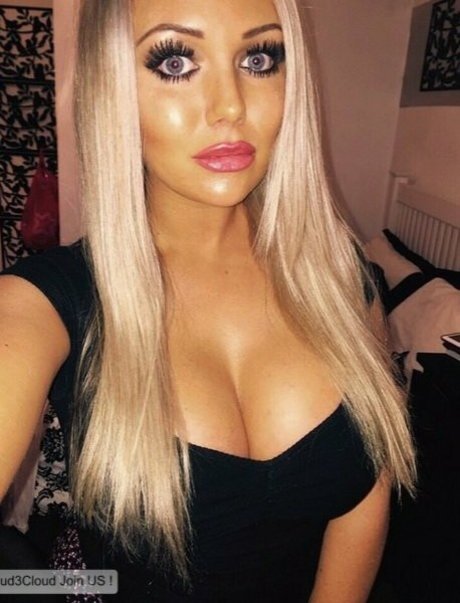 Colleen McAuslin 完璧な女優 ギャラリー